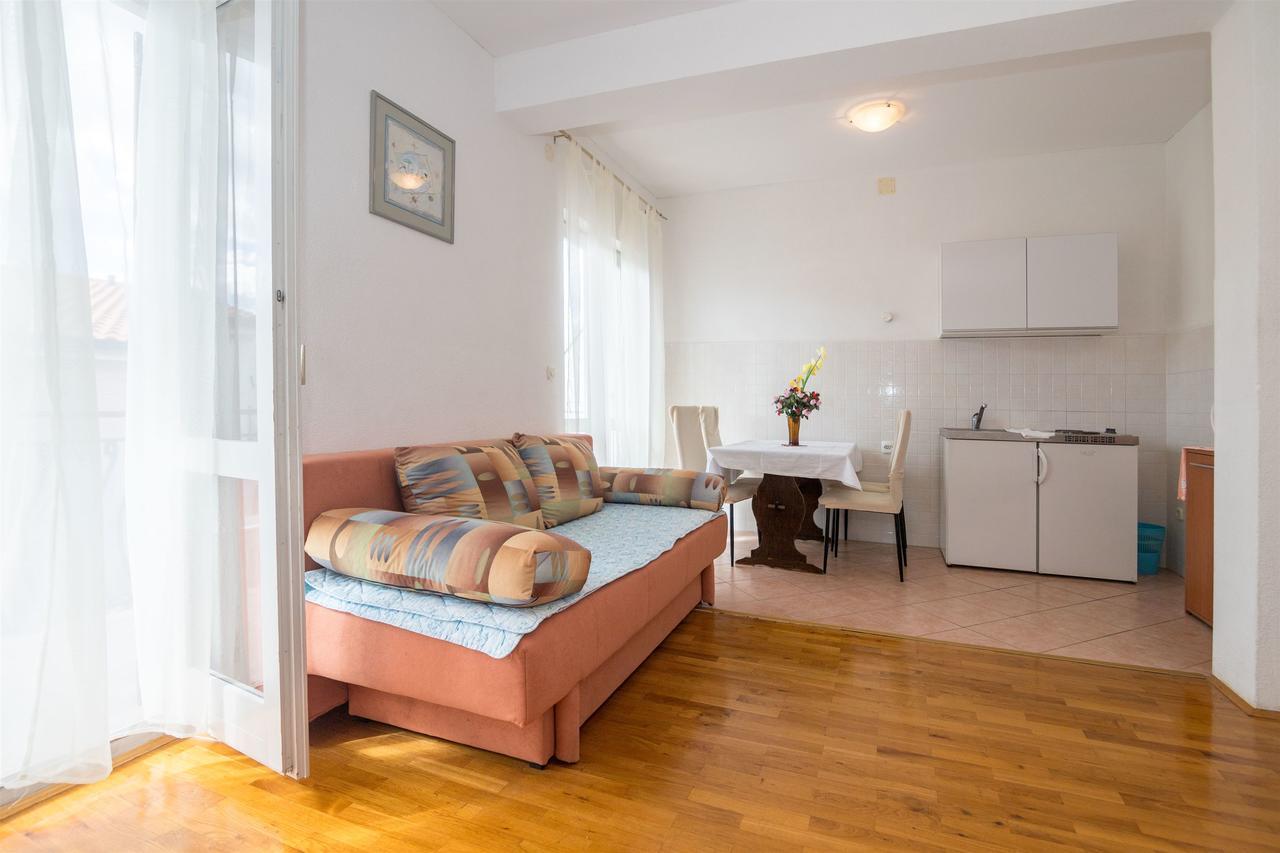 Apartments Zeljko มาคาร์สกา ภายนอก รูปภาพ