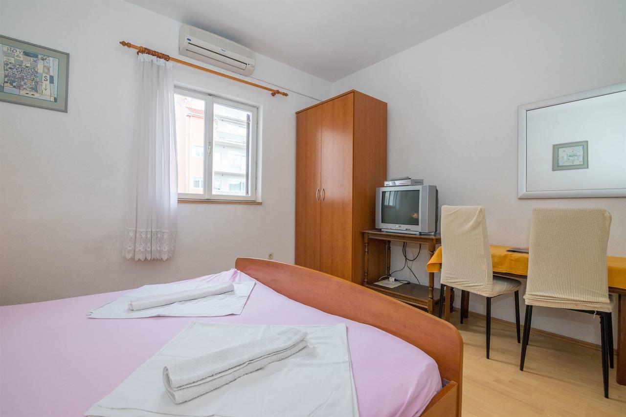 Apartments Zeljko มาคาร์สกา ภายนอก รูปภาพ